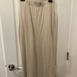 Zara NWOT cream midi skirt size S